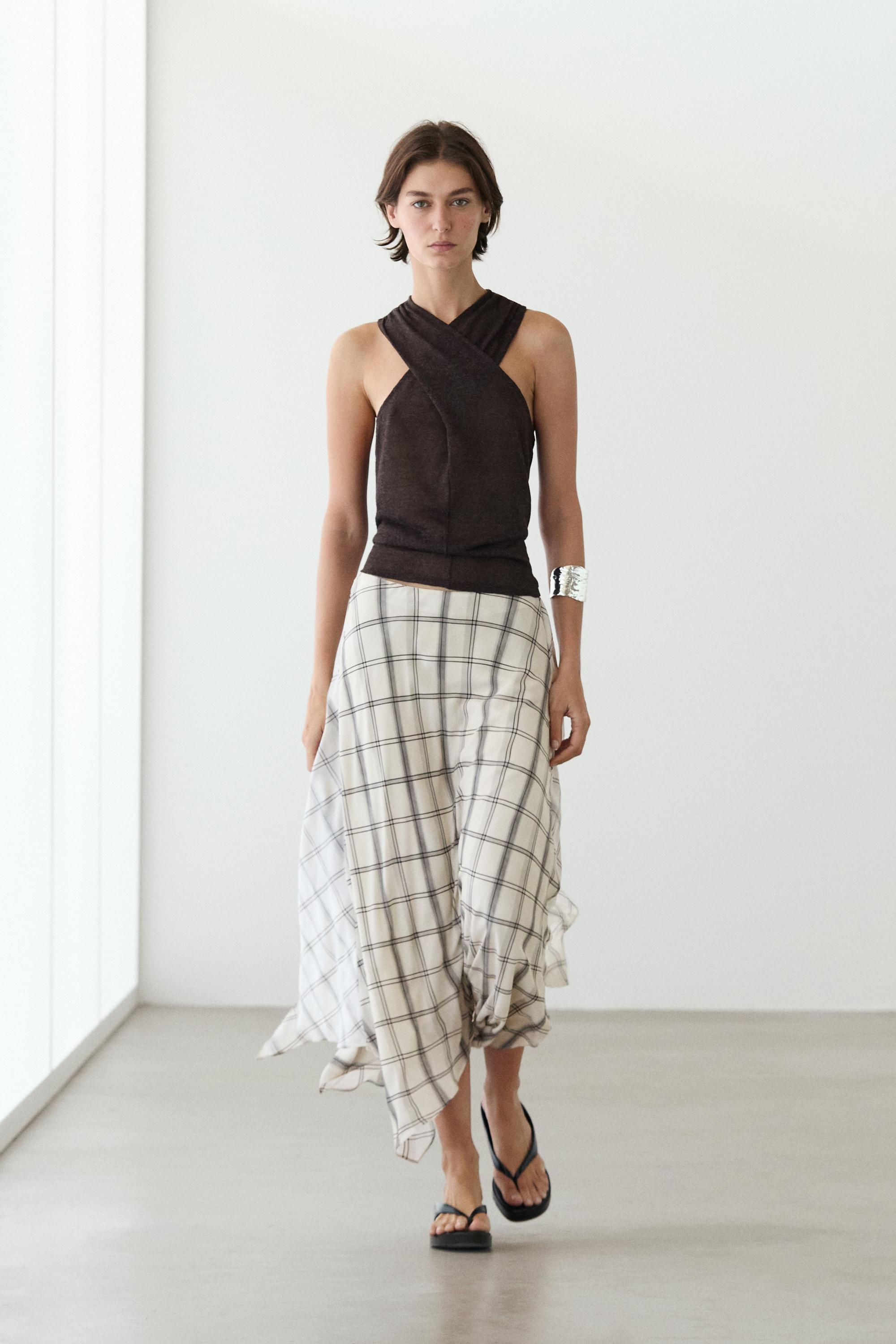 Asymmetric midi skirt with check detail